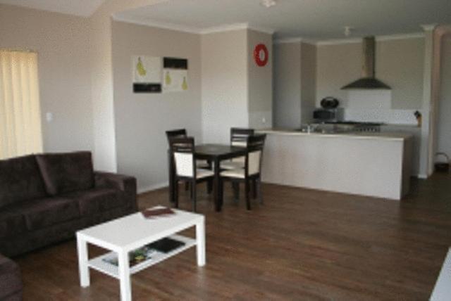Cosy Corner Beach Cottages Kronkup Pokoj fotografie